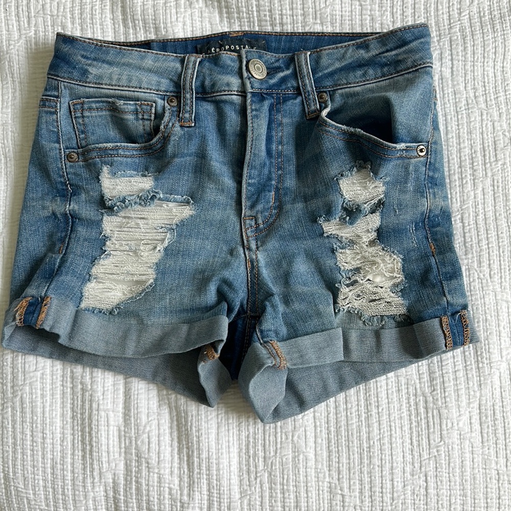 Aeropostale blue denim ripped shorts
